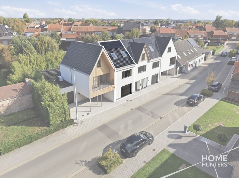 Huis te koop in Poorterstraat 2 - F,
                    8920 Poelkapelle