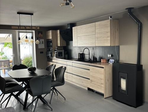                                         Woning te koop in Hyon, € 360.000
