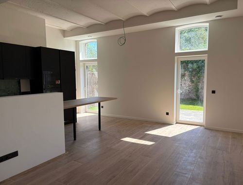                                         Ferme à louer à Zwijnaarde, € 1.550

