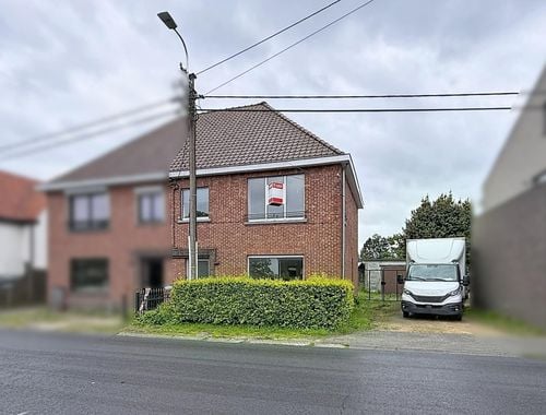                                         Maison à vendre à Moerbeke-Waas, € 150.000

