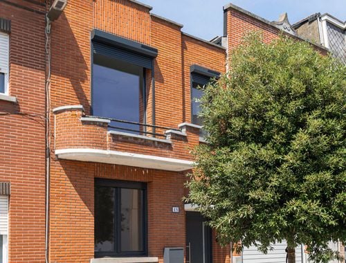                                         Woning te koop in Burcht, € 325.000
