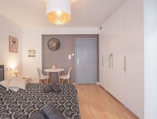                                         Studio met slaaphoek te koop in Westende, € 95.000
