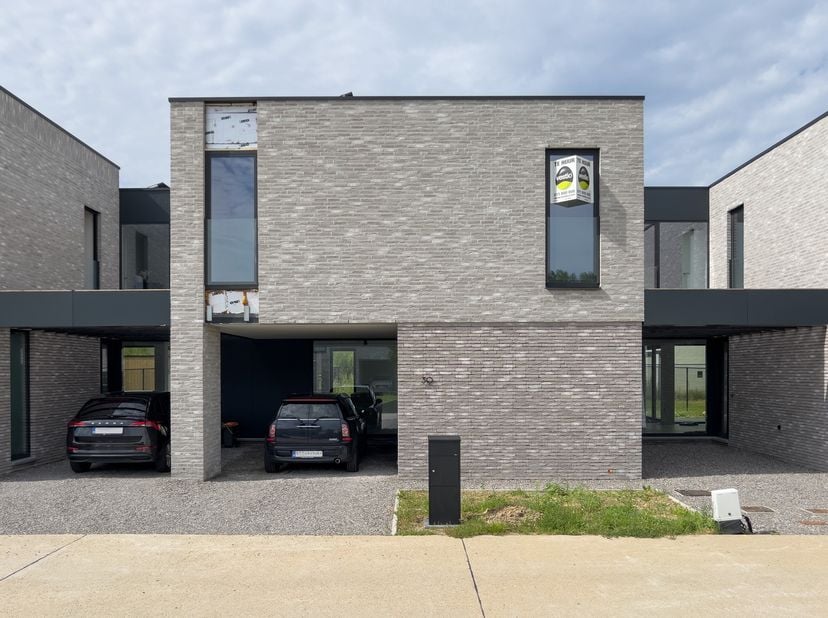 Maison à louer
                    à 3740 Bilzen