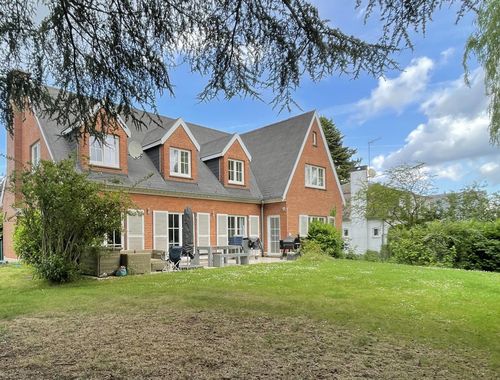                                         Villa te huur in Waterloo, € 3.500
