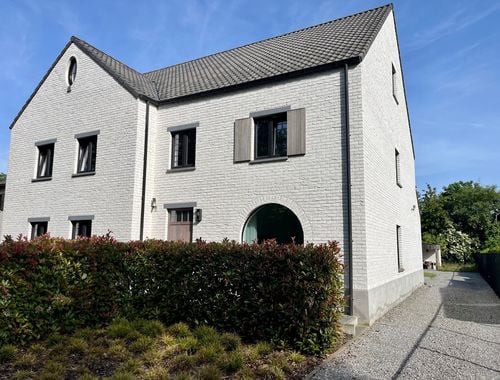                                         Woning te koop in Neeroeteren, € 515.000
