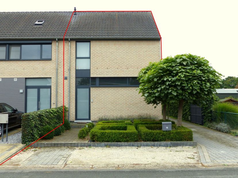 Huis te huur in Hannefveldstraat 10,
                    3510 Kermt