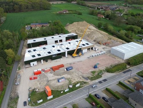                                         Bâtiment d’entreprise à vendre à Anzegem, € 488.500
