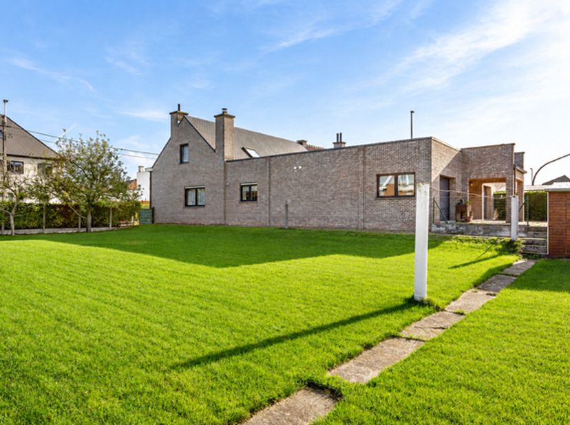 Terrain à vendre à Oude Wichelsesteenweg 6,
                    9340 Lede