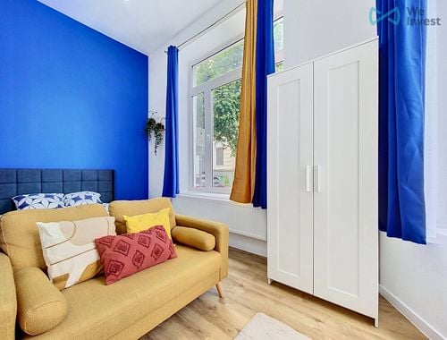                                         Studio te huur in Sint-Jans-Molenbeek, € 850

