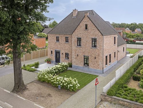                             Maison à vendre à Zonhoven
