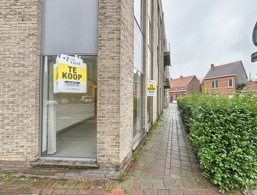                                         Bien commercial à vendre à Tielt, € 180.000
