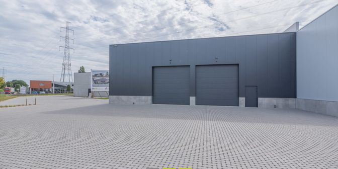 Bedrijfsvastgoed te koop in Gremelsloweg 4, 3680 Maaseik