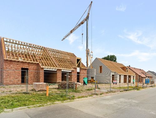                                         Maison à vendre à Houthem, € 310.000
