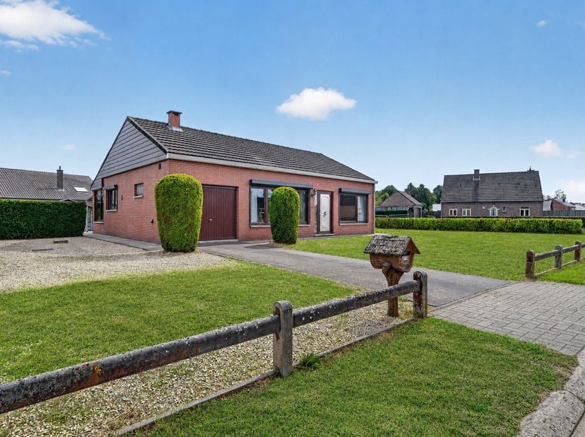 Huis te koop in Rooierheidestraat 54,
                    3590 Diepenbeek
