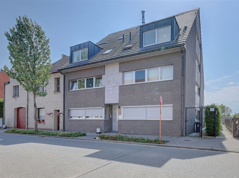 Appartement te huur in Langestraat 116 bus W3,
                    9240 Zele