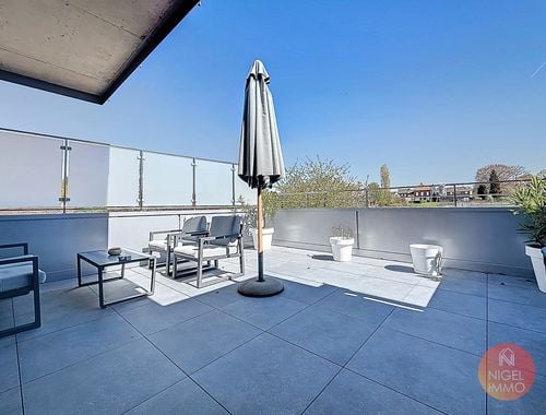                                         Appartement te huur in Hermée, € 1.250
