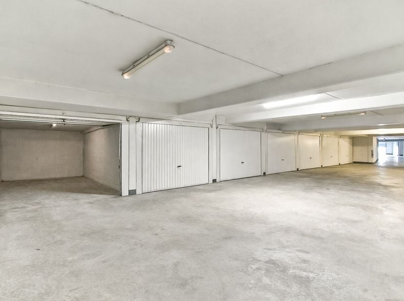 Garage à vendre
                    à 8430 Middelkerke
