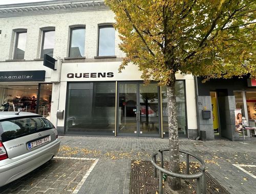                                         Commerce à louer à Mol, € 3.500
