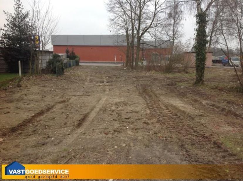 Voor meer info (foto's, omschrijving, plan en virtueel bezoek) raadpleeg onze website http://www.vastgoedservice.be/vgs4/pand_one.asp?Immo_ID=8634 of
