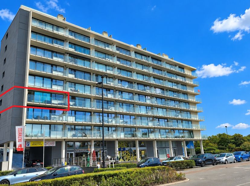 Ruim instapklaar appartement met panoramisch zicht op de Mercator in Oostende!!!<br />
Ontdek dit uitzonderlijk ruime appartement van 119m², ideaal ge