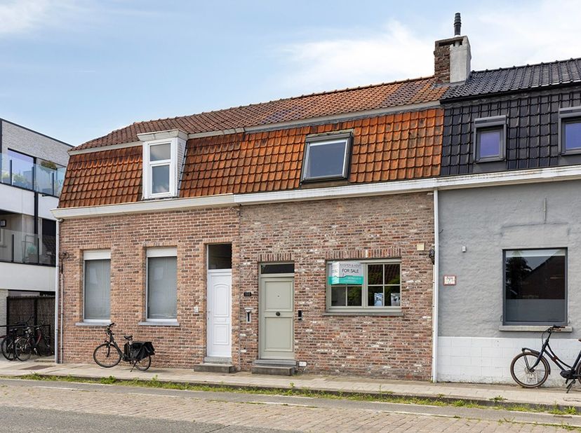 Contacteer Michaël Sanchez voor een bezoek: 0488091887. De perfecte match voor jonge gezinnen en starters! Ontdek deze instapklare, energiezuinige (EP