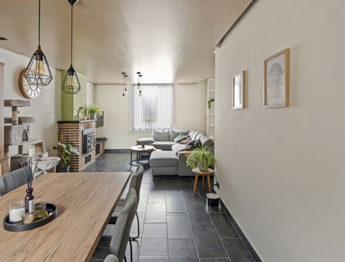                                         Woning te koop in Westrozebeke, € 249.000
