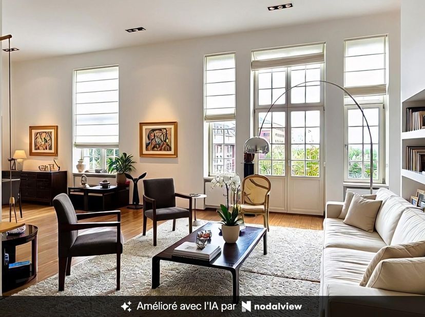 Uccle/Bois. En intérieur d'îlot, niché dans un cadre de verdure; sublime appartement situé au 2ème étage d'une résidence luxueuse. Il développe une su