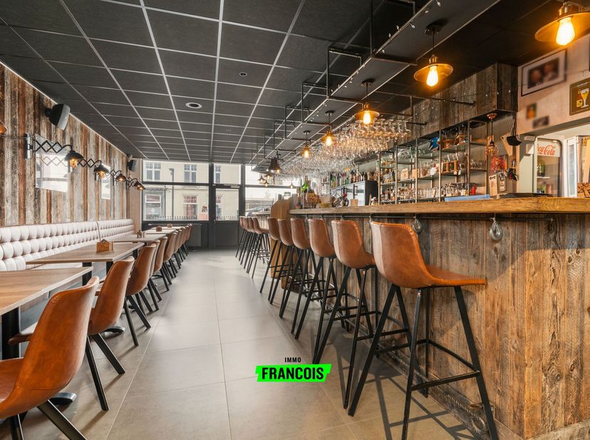 Bien professionnel à vendre à Tieltstraat 38,
                    8740 Pittem