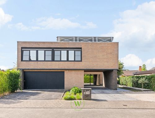                                         Maison à vendre à Emelgem, € 470.000
