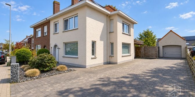 Huis te koop in 8730 Oedelem