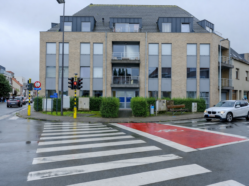 Bien professionnel à vendre
                    à 8700 Tielt