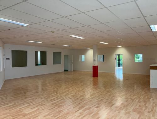                                         Bureaux à louer à Overijse, € 4.000
