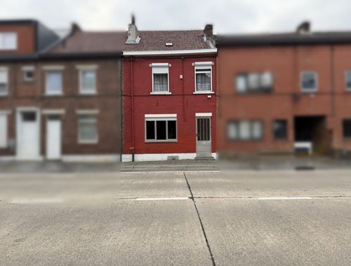                                         Woning te koop in Châtelineau, € 148.000
