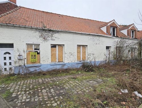                                         Maison unifamiliale à vendre à Hensies, € 75.000
