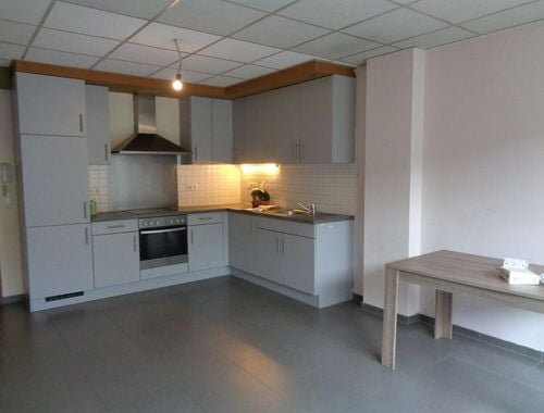                                        Appartement à louer à Kortrijk, € 620

