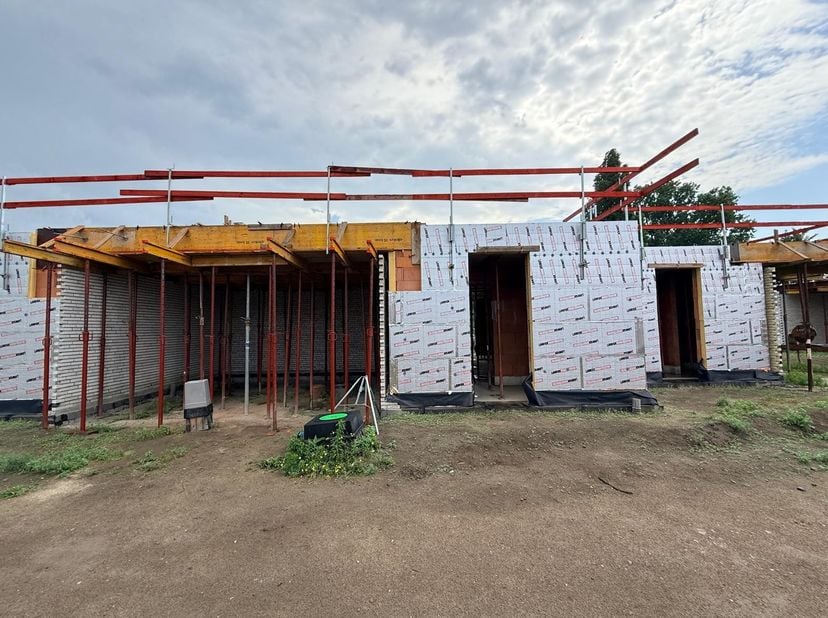 UPDATE: reeds 30% verkocht! Het project in de Weggevoerdenlaan te Maldegem voorziet 17 nieuwbouwhuizen, waarvan nog 11 huizen te koop zijn.<br />
Bela