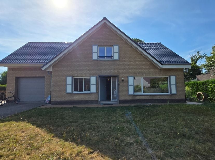 Maison à louer
                    à 8820 Torhout