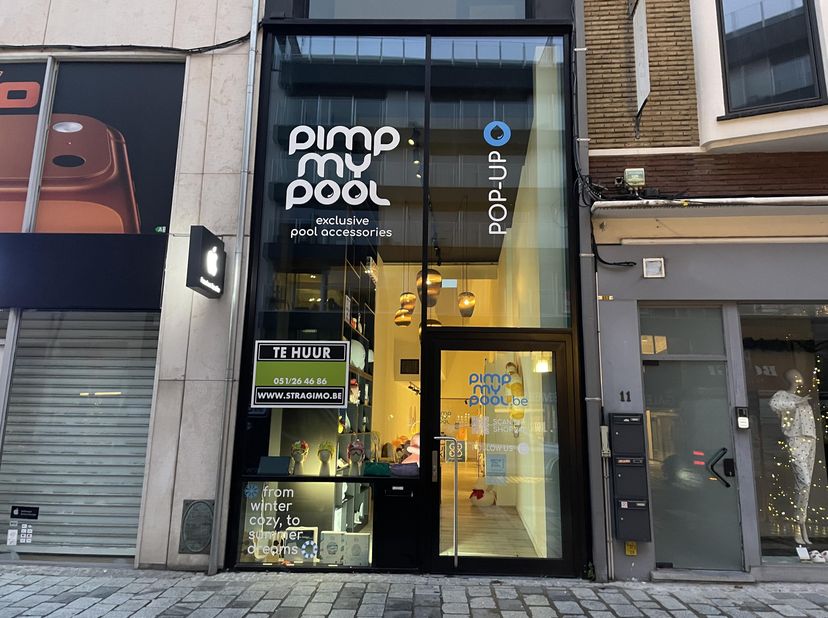 Bien professionnel à louer
                    à 8800 Roeselare