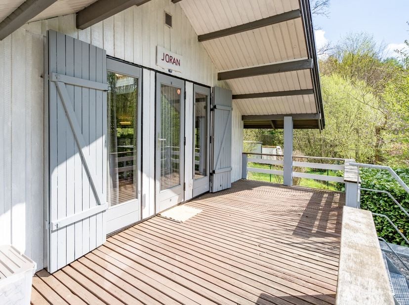 Lagence immobilière ERA B-LUX a le plaisir de vous présenter ces deux gîtes idéalement situés à Barvaux-sur-Ourthe (Durbuy) ! Implantés sur une parcel