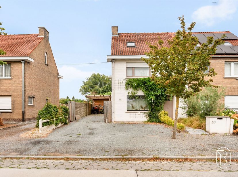 Maison à vendre à Deken De Bostraat 80,
                    8791 Beveren