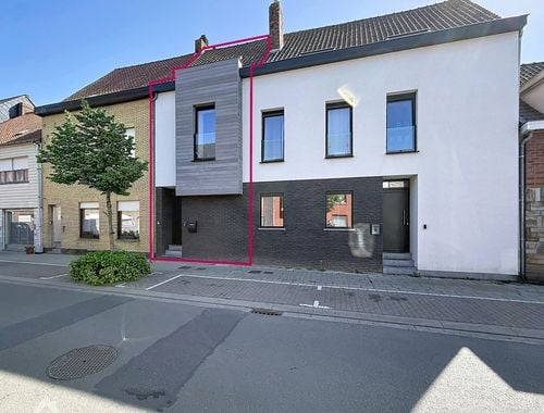                                         Woning te koop in Westrozebeke, € 275.000
