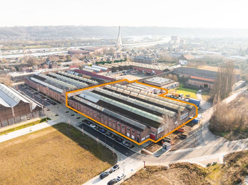 Bedrijfsvastgoed te koop
                    in 4040 Herstal