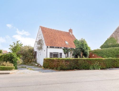                                         Maison à vendre à Wevelgem, € 195.000
