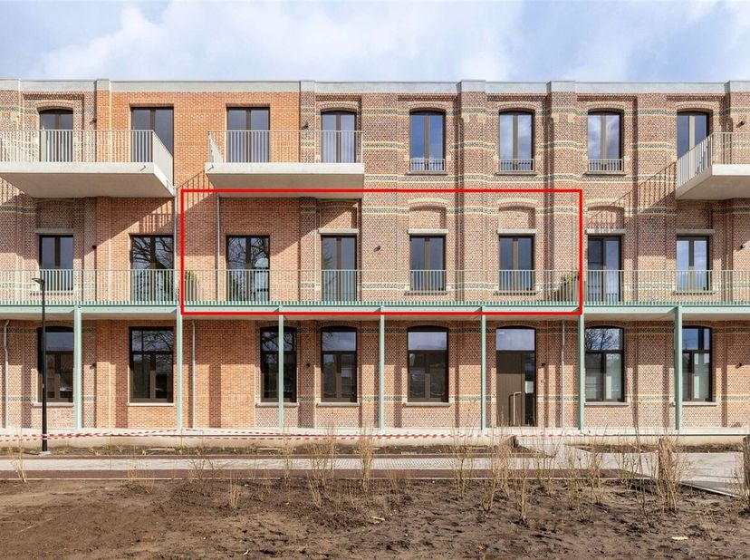 Exclusief luxe nieuwbouwappartement met uniek zicht op het Begijnhof van Herentals <br />
Ligging: Dit stijlvolle appartement is uitzonderlijk rustig