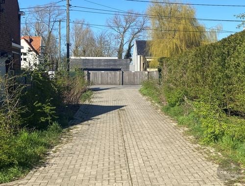                                         Garage te huur in Oostduinkerke, € 100
