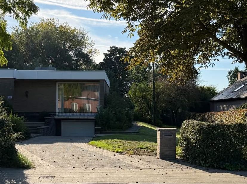 Maison à vendre à Iepersestraat 99,
                    8890 Moorslede
