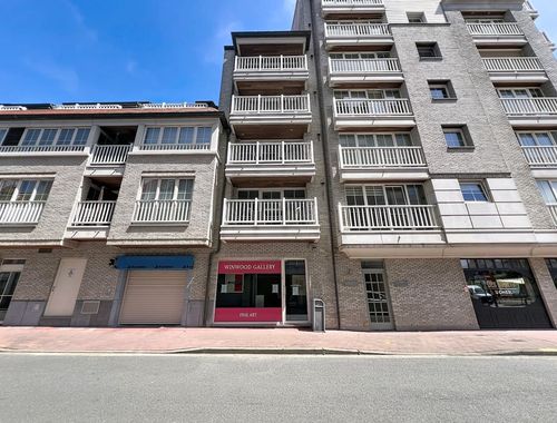                                         Handelszaak te koop in Heist-aan-Zee, € 295.000
