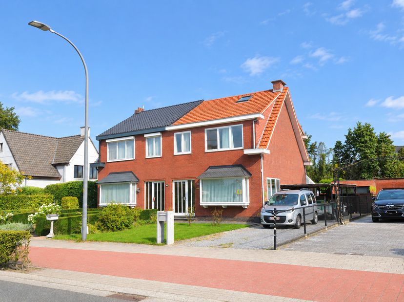 Huis te koop in Herentalsebaan 772,
                    2160 Wommelgem