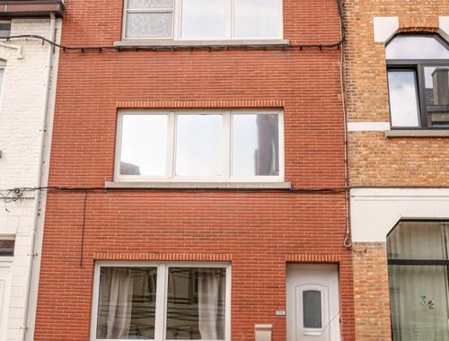                                         Maison unifamiliale à vendre à Nederboelare, € 199.000
