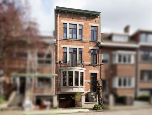                                         Immeuble d'appartements à vendre à Watermael-Boitsfort, € 875.000
